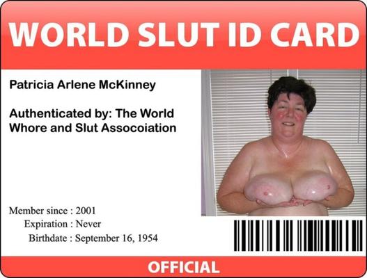 World Slut Patricia - Sigue sonriendo