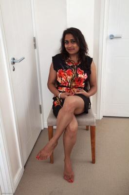 Indian MILF Kashmir has a nice Bush