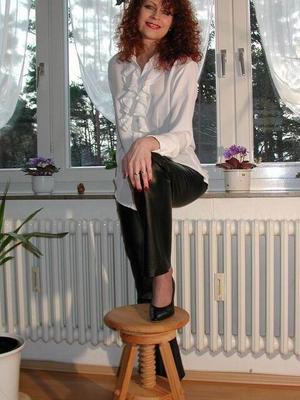 Lady Claire Hot Black Pants