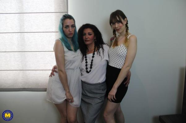 Denise Ahlm, Liz Rainbow y Zazel Paradise - lesbianas viejas y jóvenes