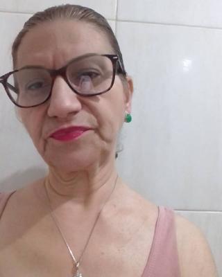 Grandma Cida sexy face to cum