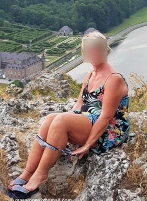 Reise ohne Hosen in Belgien