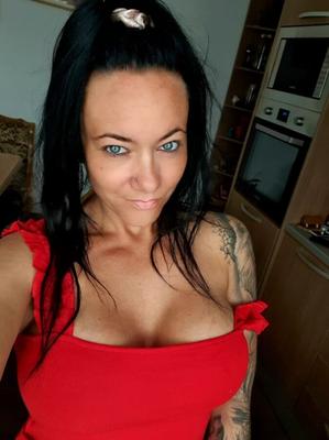 Izabella une belle MILF