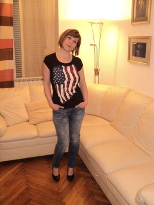 Schlampenfrau Sonya – CFNM-Blowjob