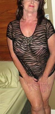 MILF caliente Pam