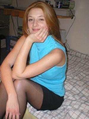 Young slut Susan posing