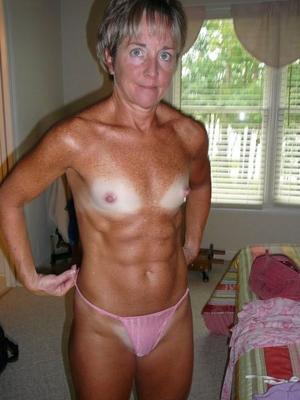 Milfs & Matures