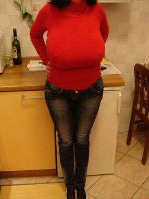 Maria, MILF italienne aux gros seins