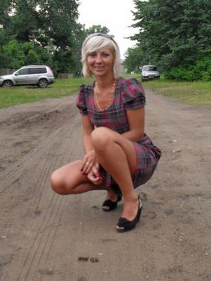 Sexy Blonde Russian Skinny MILF