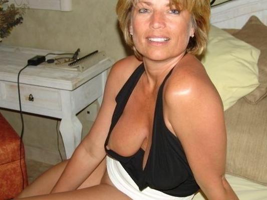 amateur mature 04