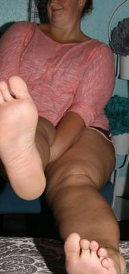 Photos de pieds et de chattes matures et BBW