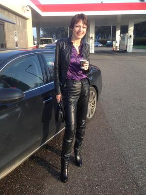 Gorgeous Leather Loving Milf: 1