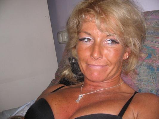 German mature whore S.goes xxx