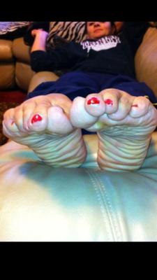 wrinkled soles