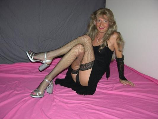 mature crossdresser talons talons talons