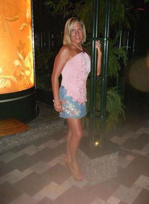 Tolle blonde schlaffe MILF