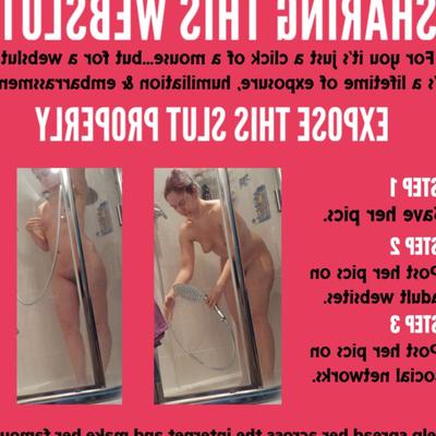 Amateur-Dusche-Spycam-Mädchen entblößt