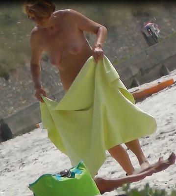 topless na praia