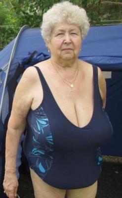 Mamie, Grand-mère, Mature