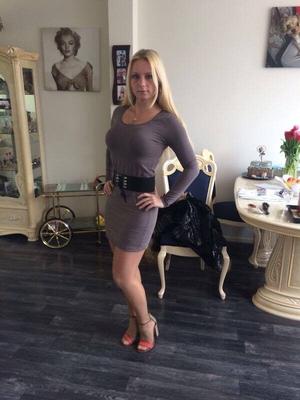 Niederländische MILF Richelle