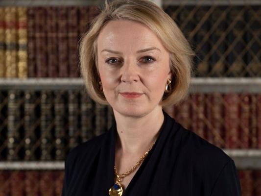 Banco de pajas (Liz Truss)