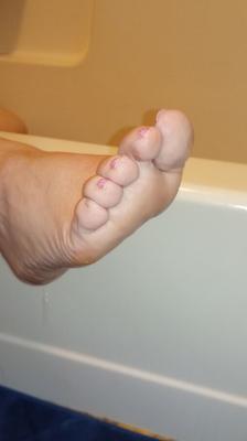 Bath time feet