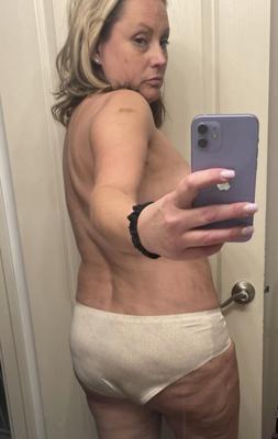 AVerage mom MILF sending me nudes��COMMENTS WELCOME