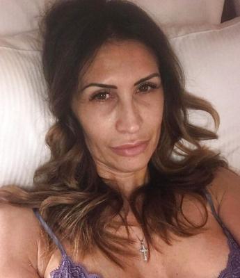 Antonella sexy yo italiano milf