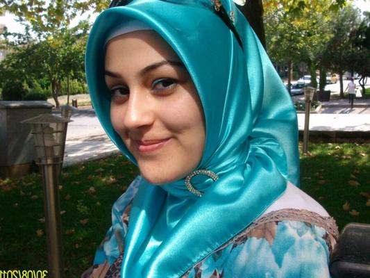 TURKISH SEXY HIJAB PICTURES