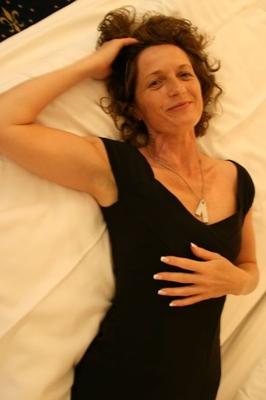 German GILF Beauty Julia Loves To Pose For u Pervs