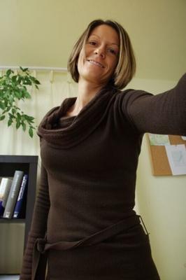 Mature Mom Shows Off Her Tight Body