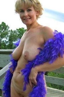 More MILF fun - Vol