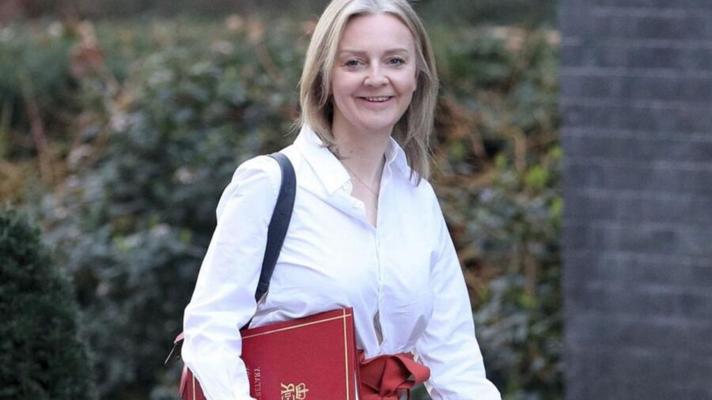 LIZ TRUSS