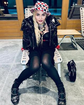 Madonna – Bilder vom FB-Teil