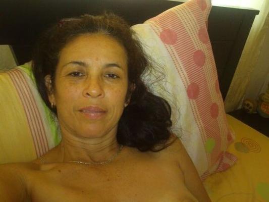 Latina Magrinha Milf