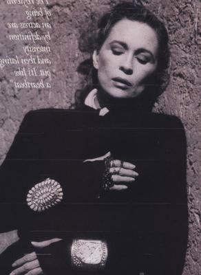 Unhas - Faye Dunaway