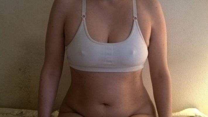 JoyTwoSex - Soutien-gorge et seins