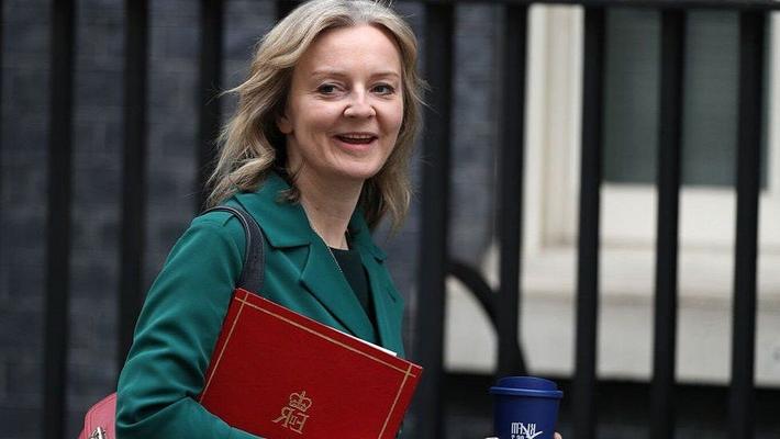 LIZ TRUSS