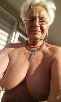 Granny yo for your daily wank 