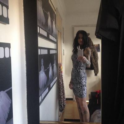 Melanie, Chav Slut Morena MILF de Cambridgeshire Ninguno Desnudo