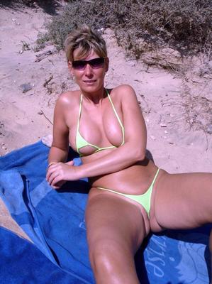 Milf Oma Swimmsuit Bikini