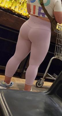 Candid Pawg IMO eine absolute Pawg -Göttin